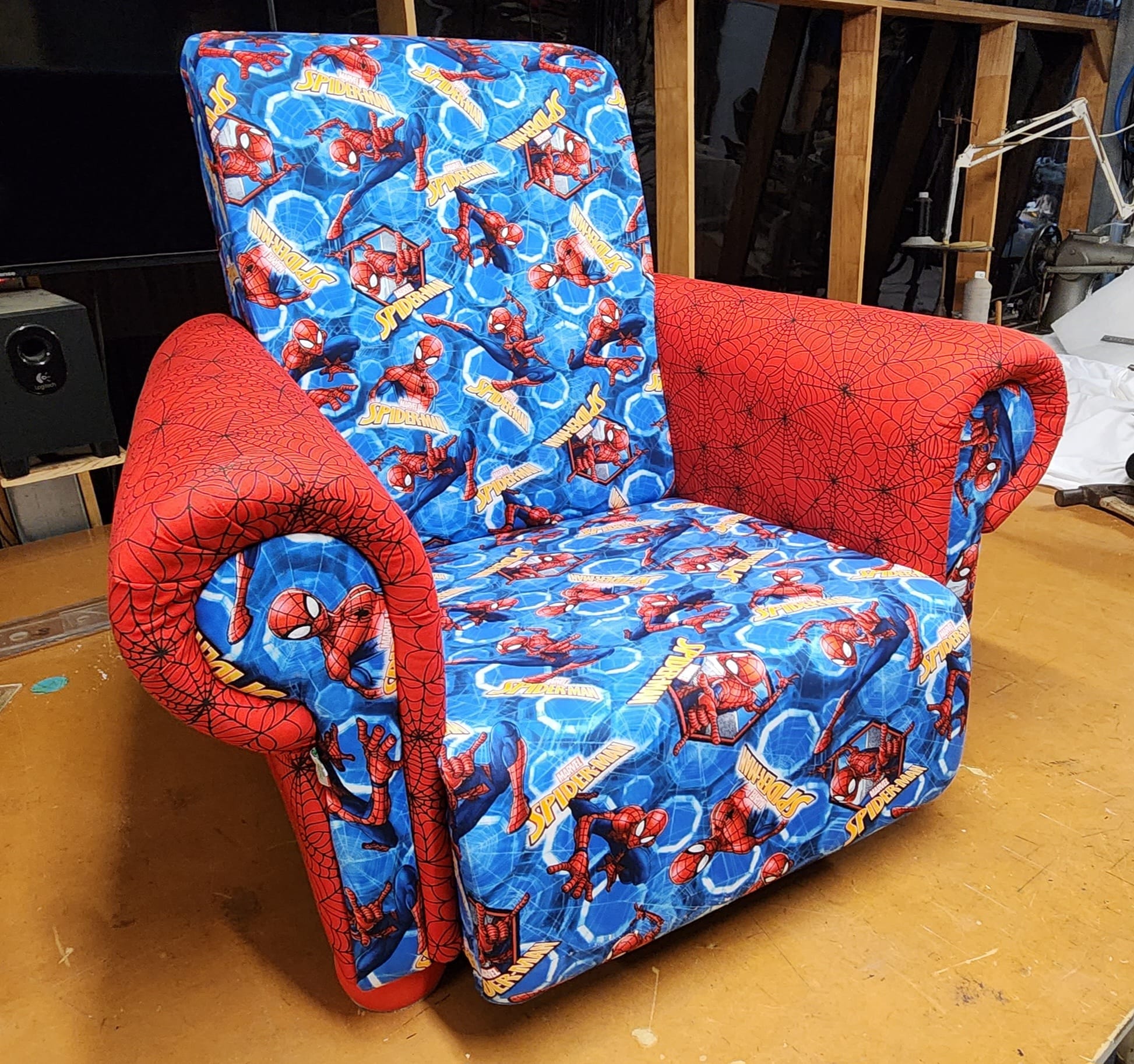 Lounge Seats & Sofas